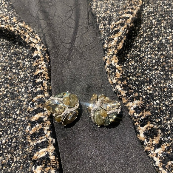 Alexis Bittar liver tone crystal clip on earrings - Picture 10 of 16